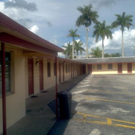 Palm City Motel Fort Myers Kültér fotó